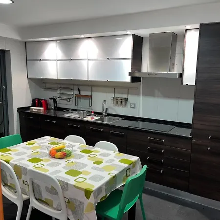 Luxury Apartment,near Beach&golf אמורה